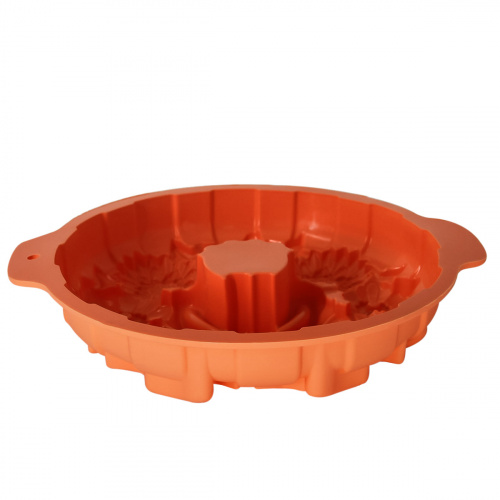 Форма для выпечки кексов Pomi d'Oro P-590067 Mileda P-590067 Mileda Форма для выпечки кекса. Размер 30*26,5*5 см. Выдерживает широкий диапазон температур (от -40°С до +230°С). Может использоваться для выпечки, желе, холодца, шоколада и пр. Готовые блюда вынимать из формы легко и просто. Можно мыть и сушить в посудомоечной машине. Материал силикон.